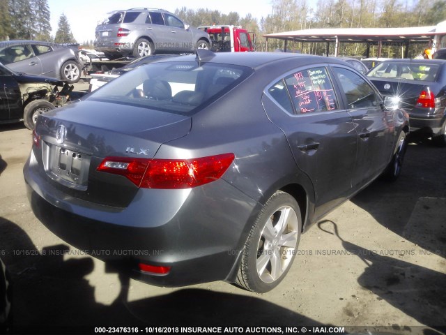 19VDE1F78DE004820 - 2013 ACURA ILX 20 TECH GRAY photo 4
