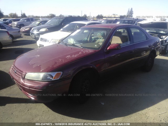 JT2BG22K1W0206220 - 1998 TOYOTA CAMRY CE/LE/XLE 红色 照片 2