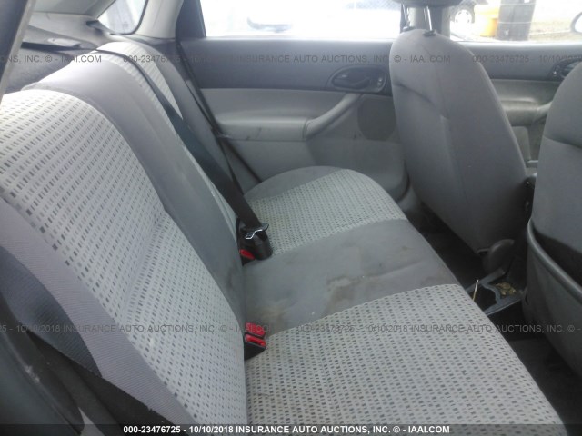 1FAFP34N66W234880 - 2006 FORD FOCUS ZX4 GRAY photo 8