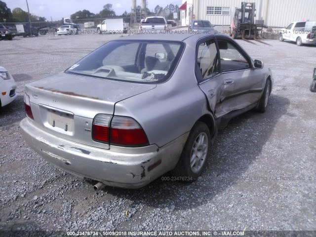 1HGCD5636VA086384 - 1997 HONDA ACCORD LX/EX GOLD photo 4