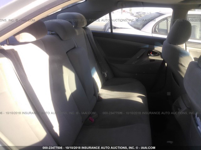 JTNBE46K673118875 - 2007 TOYOTA CAMRY NEW GENERAT CE/LE/XLE/SE SILVER photo 8