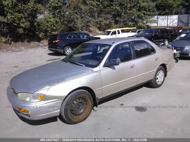 4T1BG12K7TU808847 - 1996 TOYOTA CAMRY DX/LE/XLE GOLD photo 2