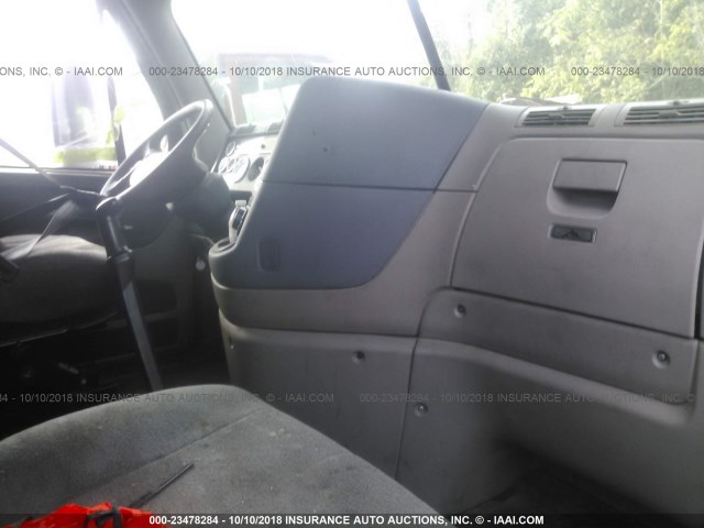 1FUJGLDR1DSBS3094 - 2013 FREIGHTLINER CASCADIA 125  BLACK photo 5