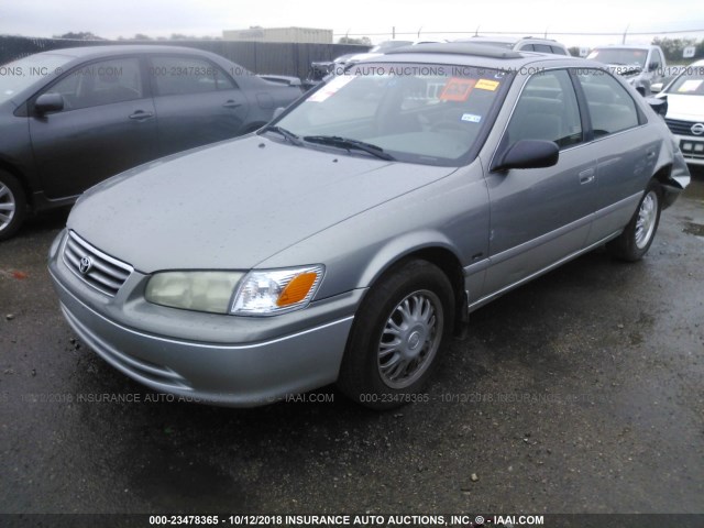 JT2BG22K910549916 - 2001 TOYOTA CAMRY CE/LE/XLE 灰色 照片 2