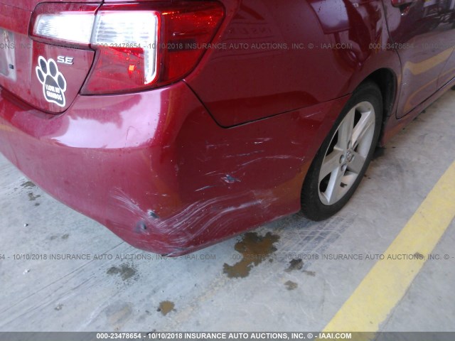 4T1BF1FK6EU788686 - 2014 TOYOTA CAMRY L/SE/LE/XLE წითელი ფოტო 6