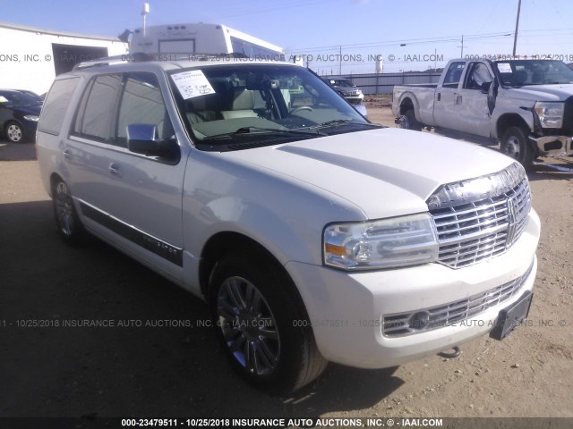 5LMFU27507LJ02119 - 2007 LINCOLN NAVIGATOR Biały zdjęcie 1