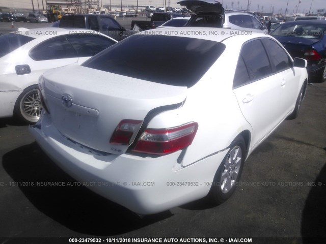 4T1BK46K09U581696 - 2009 TOYOTA CAMRY SE/LE/XLE WHITE photo 4