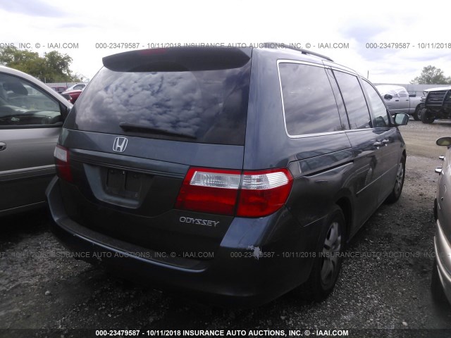 5FNRL387X5B025028 - 2005 HONDA ODYSSEY EXL GRAY photo 4