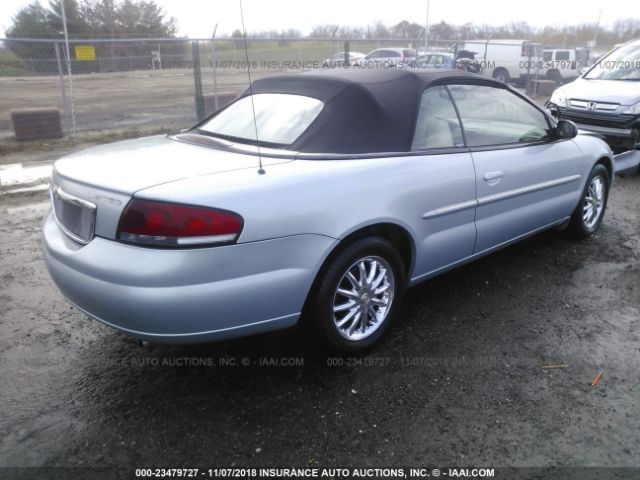 1C3EL65R62N146677 - 2002 CHRYSLER SEBRING LIMITED Light Blue photo 4