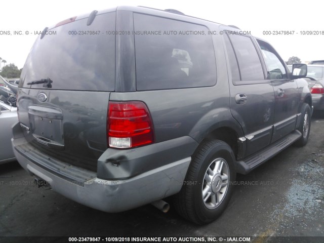 1FMRU15W43LC11120 - 2003 FORD EXPEDITION XLT GRAY photo 4