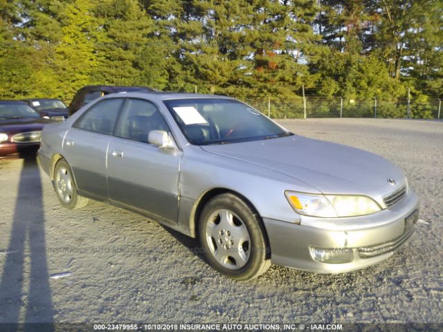 JT8BF28G7Y5101649 - 2000 LEXUS ES 300 SILVER photo 1