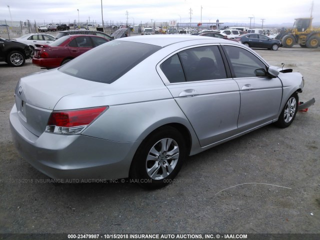 JHMCP264X8C060049 - 2008 HONDA ACCORD LXP SILVER photo 4