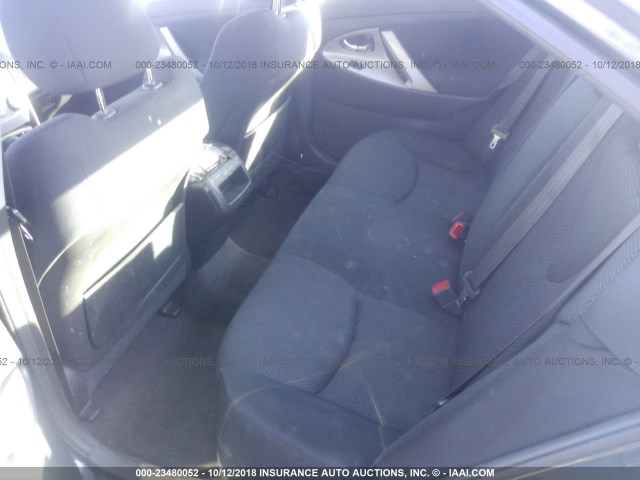 4T1BF3EK6AU089355 - 2010 TOYOTA CAMRY SE/LE/XLE ნაცრისფერი ფოტო 8