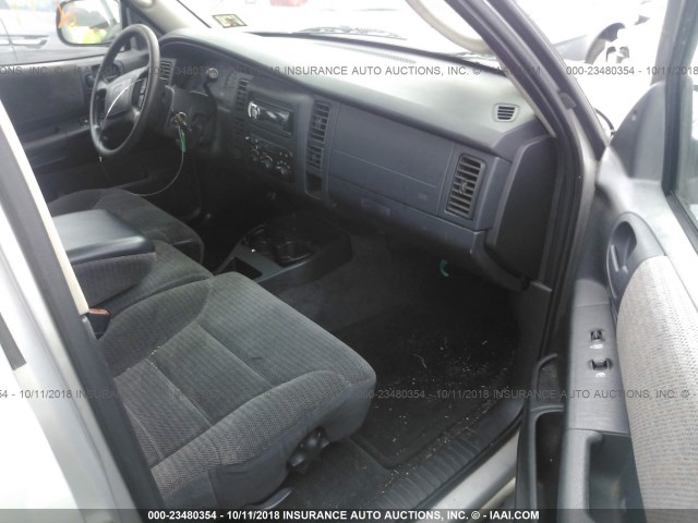 1D4HS48NX3F592516 - 2003 DODGE DURANGO SLT SILVER photo 5