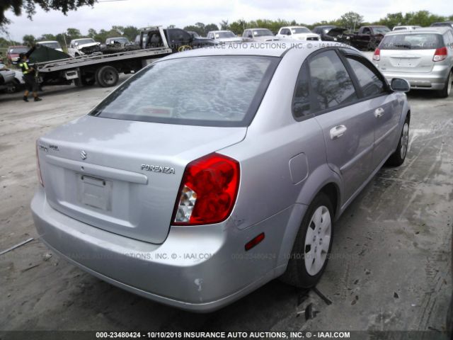 KL5JD56Z78K836096 - 2008 SUZUKI FORENZA CONVENIENCE/POPULAR SILVER photo 4