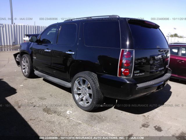 1GKS1AE04BR260893 - 2011 GMC YUKON SLE BLACK photo 3