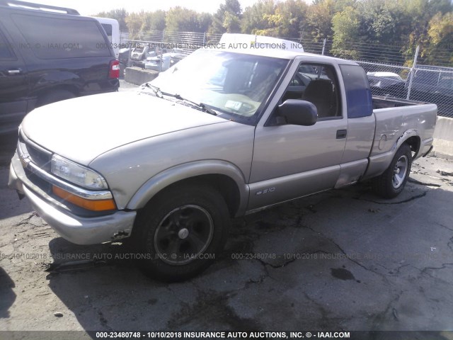 1GCCS19W118153994 - 2001 CHEVROLET S TRUCK S10 GOLD photo 2