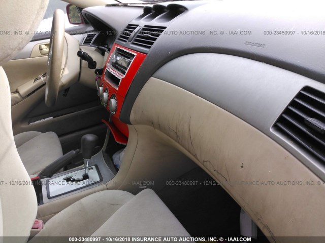 4T1CE38P16U712905 - 2006 TOYOTA CAMRY SOLARA SE/SLE წითელი ფოტო 5