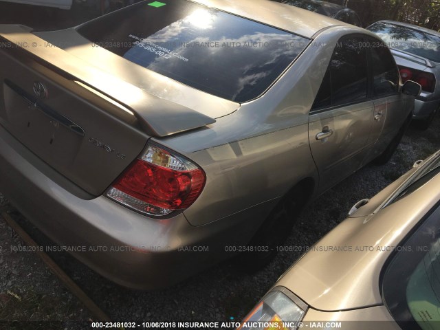 4T1BE32KX5U395195 - 2005 TOYOTA CAMRY LE/XLE/SE Бежевый фото 4