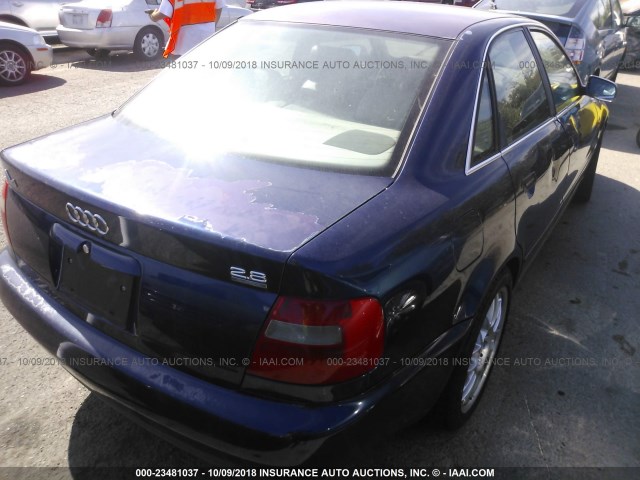 WAUED28D4XA082684 - 1999 AUDI A4 2.8 QUATTRO BLUE photo 4