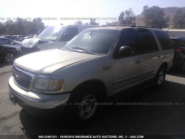 1FMRU1564YLB76182 - 2000 FORD EXPEDITION XLT GOLD photo 2