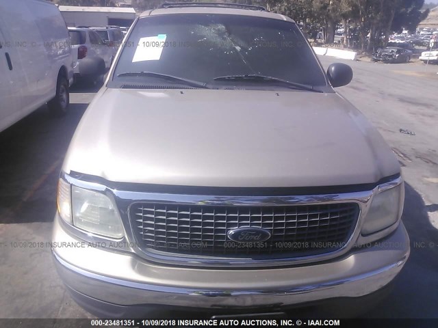 1FMRU1564YLB76182 - 2000 FORD EXPEDITION XLT GOLD photo 6