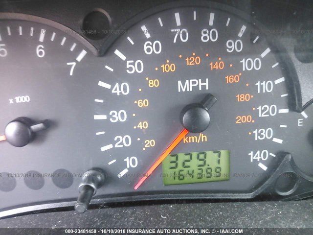 1FAFP37N77W330983 - 2007 FORD FOCUS ZX5/S/SE/SES 银色 照片 7