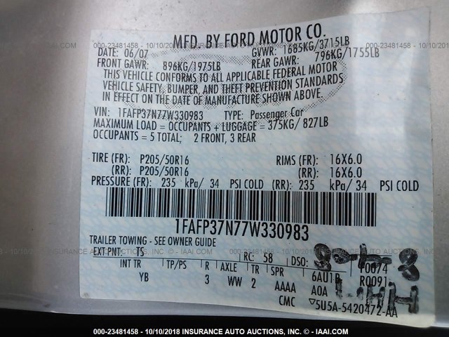 1FAFP37N77W330983 - 2007 FORD FOCUS ZX5/S/SE/SES 银色 照片 9