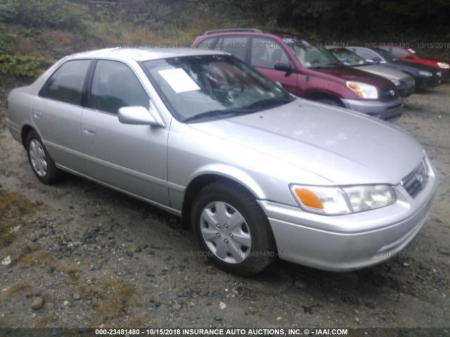 4T1BG22K41U789404 - 2001 TOYOTA CAMRY CE/LE/XLE 银色 照片 1