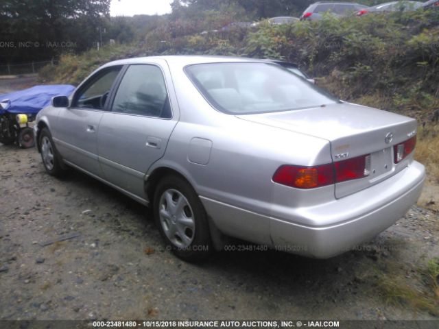 4T1BG22K41U789404 - 2001 TOYOTA CAMRY CE/LE/XLE 银色 照片 3