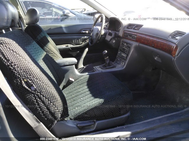 19UYA1156VL000267 - 1997 ACURA 2.2CL 黑色 照片 5