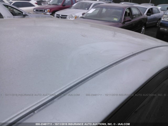 4T1BE32KX5U529980 - 2005 TOYOTA CAMRY LE/XLE/SE Күміс фото 6