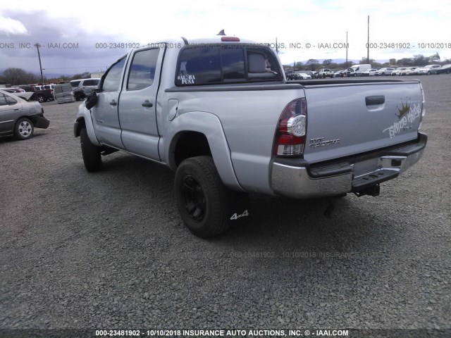 3TMLU4EN5CM091197 - 2012 TOYOTA TACOMA DOUBLE CAB 银色 照片 3