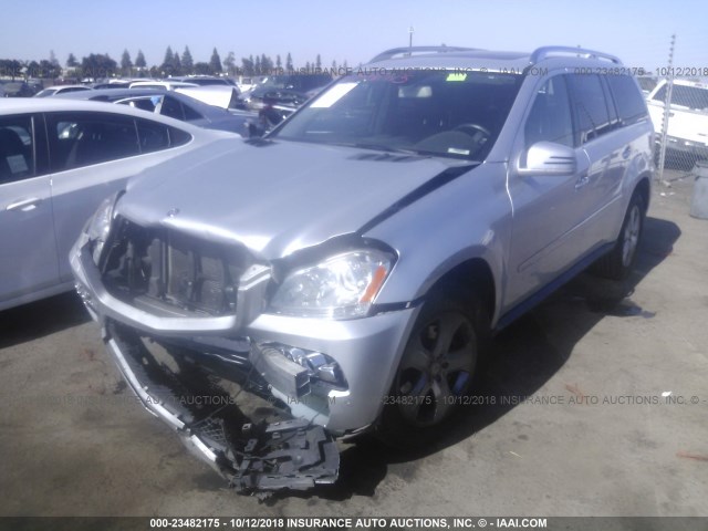 4JGBF7BE0BA704362 - 2011 MERCEDES-BENZ GL 450 4MATIC SILVER photo 2