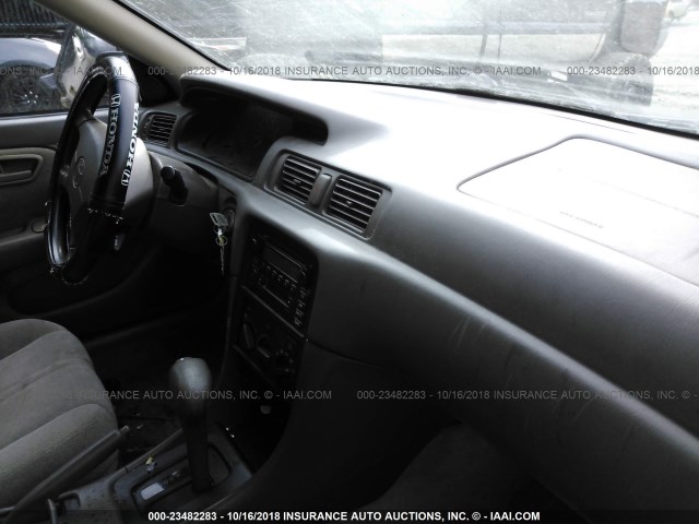 4T1BG22K41U110800 - 2001 TOYOTA CAMRY CE/LE/XLE 黑色 照片 5