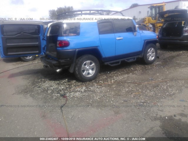 JTEBU11F670053992 - 2007 TOYOTA FJ CRUISER BLUE photo 4