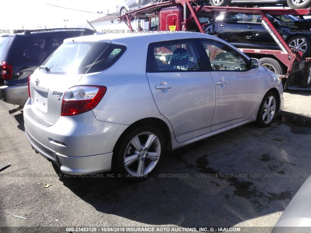 2T1KE40E79C023758 - 2009 TOYOTA COROLLA MATRIX S SILVER photo 4