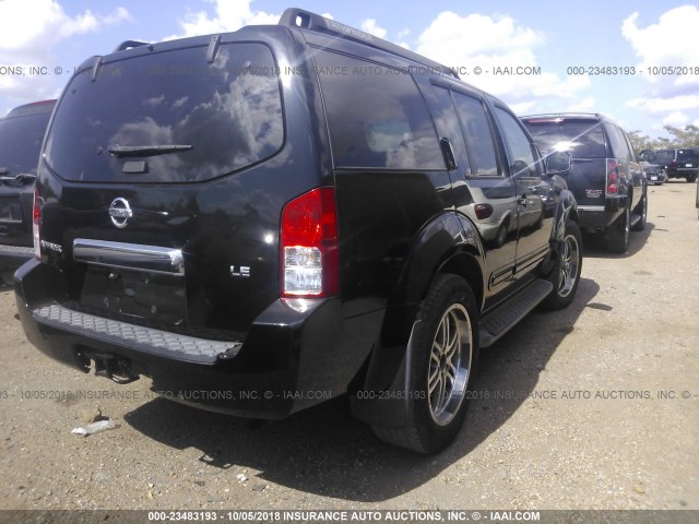 5N1AR18U95C724424 - 2005 NISSAN PATHFINDER LE/SE/XE BLACK photo 4