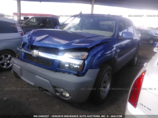 3GNEC13T43G125227 - 2003 CHEVROLET AVALANCHE C1500 BLUE photo 2