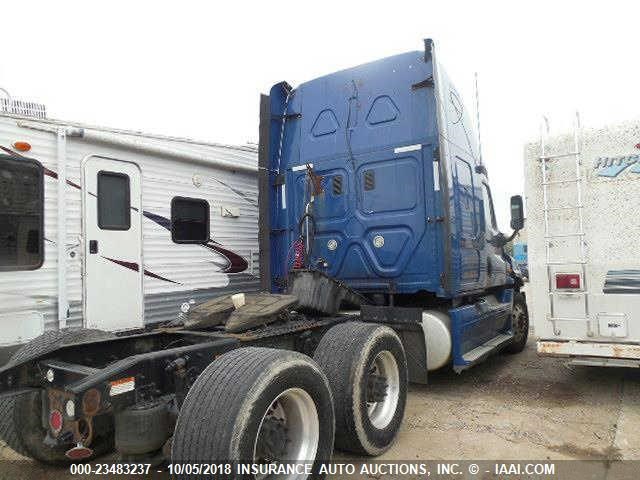 1FUJGLDR2BSBA7981 - 2011 FREIGHTLINER CASCADIA 125  BLUE photo 4