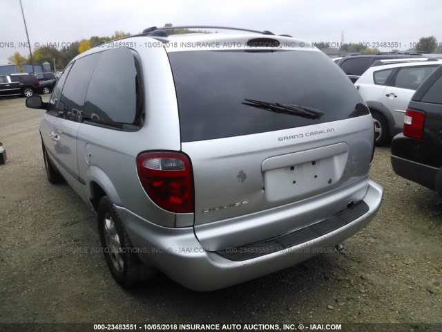 2B4GP44R92R650719 - 2002 DODGE GRAND CARAVAN SPORT SILVER photo 3