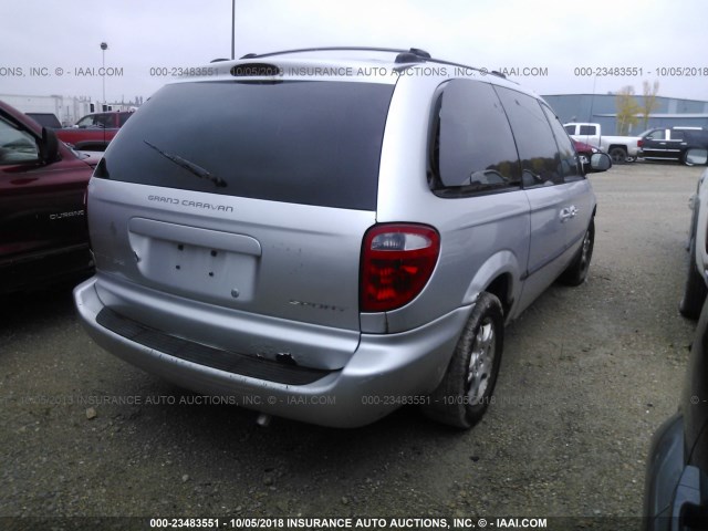 2B4GP44R92R650719 - 2002 DODGE GRAND CARAVAN SPORT SILVER photo 4