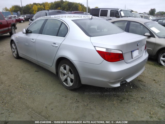 WBANF33596CS36552 - 2006 BMW 525 XI SILVER photo 3