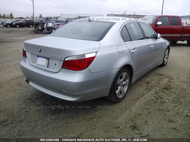 WBANF33596CS36552 - 2006 BMW 525 XI SILVER photo 4