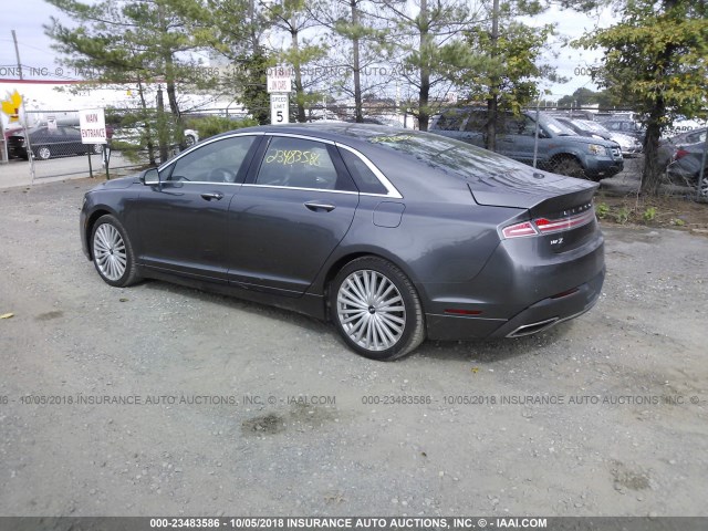 3LN6L5E92HR606297 - 2017 LINCOLN MKZ RESERVE ნაცრისფერი ფოტო 3