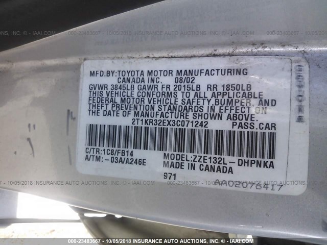 2T1KR32EX3C071242 - 2003 TOYOTA COROLLA MATRIX XR SILVER photo 9