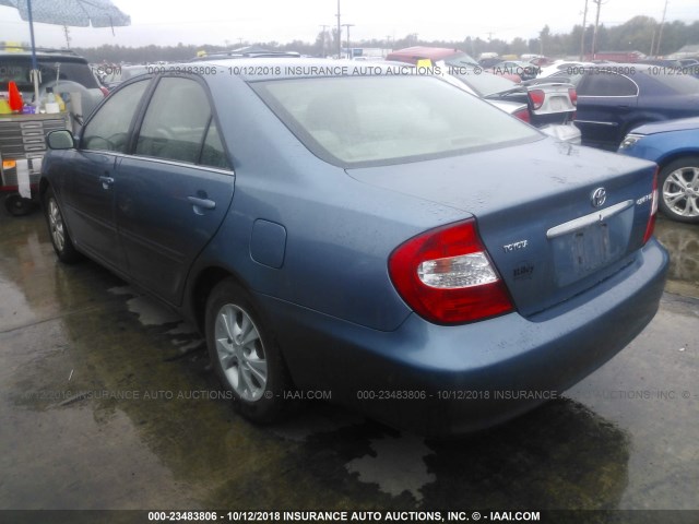 4T1BE32K54U800507 - 2004 TOYOTA CAMRY LE/XLE/SE BLUE photo 3