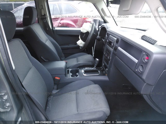 1J8HH48N28C151489 - 2008 JEEP COMMANDER SPORT Շամպայն լուսանկար 5