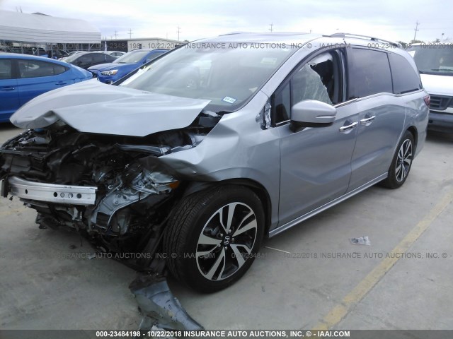 5FNRL6H98JB080252 - 2018 HONDA ODYSSEY ELITE فضي صورة 2