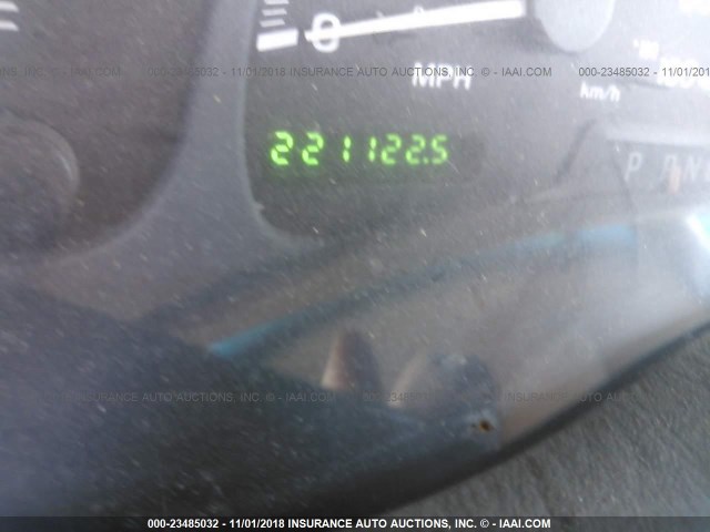 5LMEU27R22LJ18023 - 2002 LINCOLN NAVIGATOR 红色 照片 7